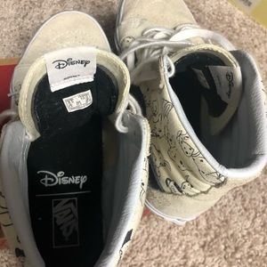 High top Disney Vans